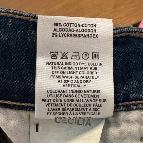 DL1961 Cecelia Classic Shorts - Picture 4 of 9